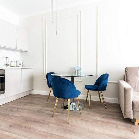 Apartamenty Mennica Residence - Golden Apartments Warschau Buitenkant foto