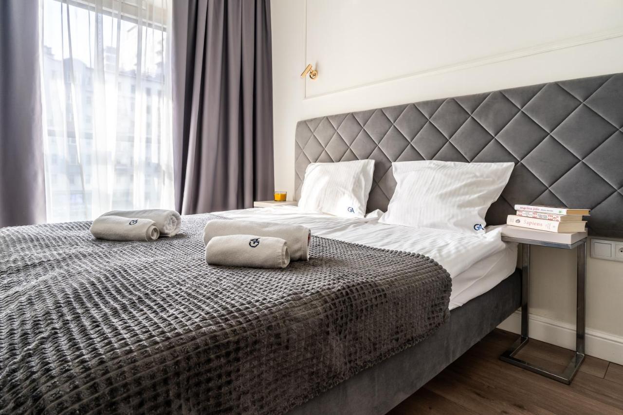 Apartamenty Mennica Residence - Golden Apartments Warschau Buitenkant foto