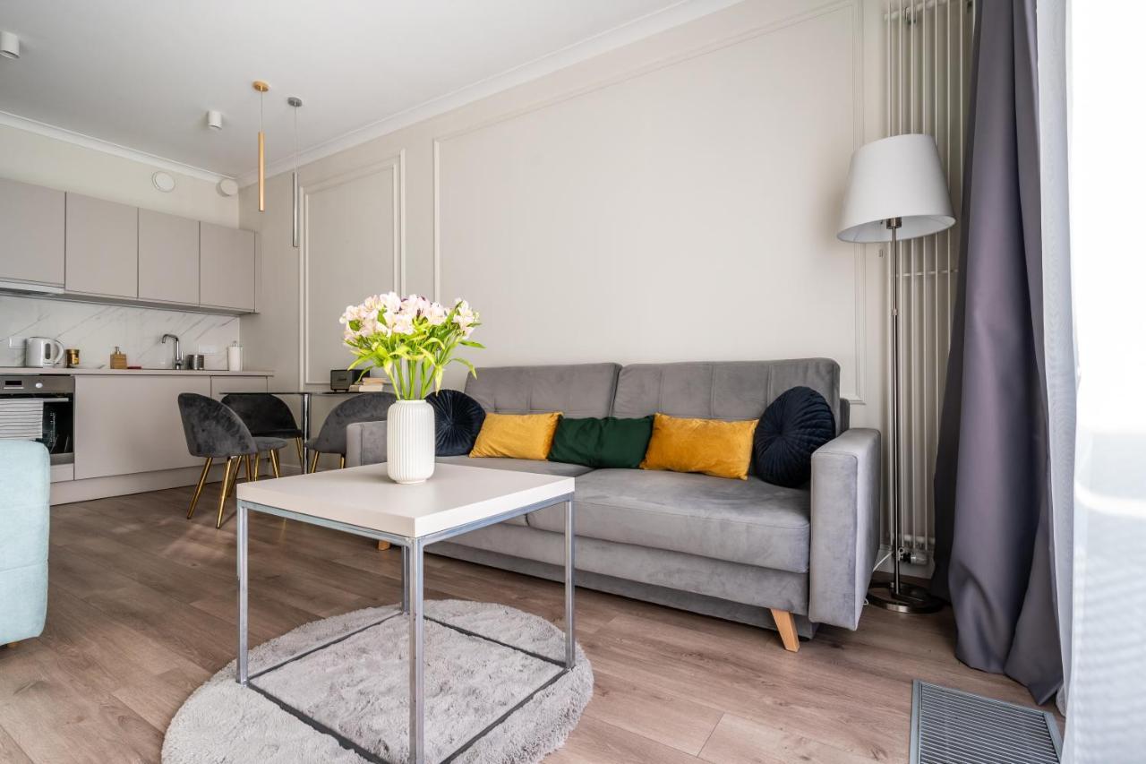 Apartamenty Mennica Residence - Golden Apartments Warschau Buitenkant foto